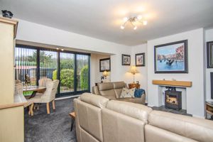 Photo 17- click for photo gallery